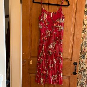 Red midi pleated skirt dress